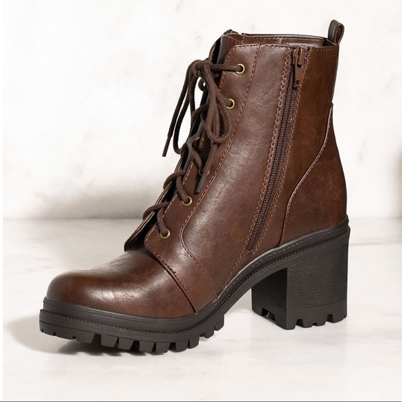 Brown chunky heel combat boots - Picture 5 of 7